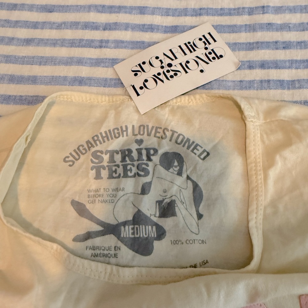 NWT Sugarhigh Lovestoned Burn Your Bra shirt, cream/pink, M - Picture 3 of 3